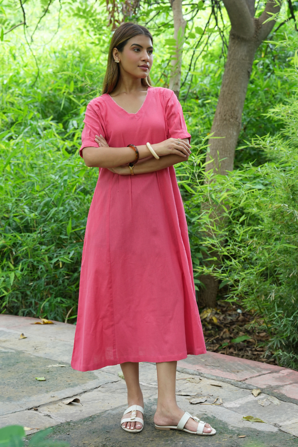 V-Neck Midi Dress in Linen Cotton