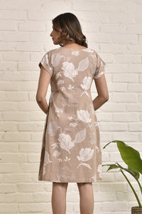 Magyar Sleeve Knee Length Dress in Flex
