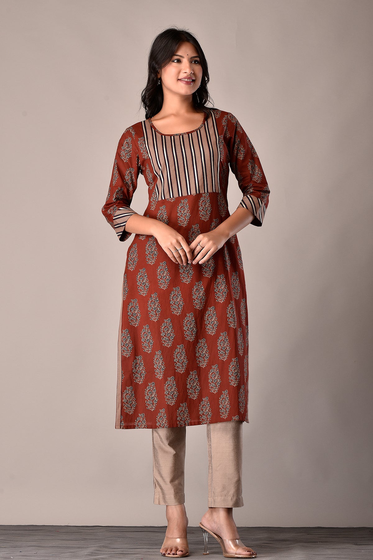 Bagru Print Kurta with Gota Yoke in Red