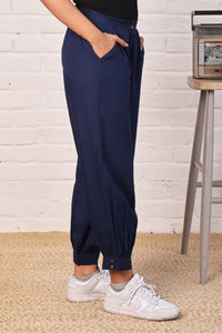 Linen Blend Jogger Style Pant in Indigo