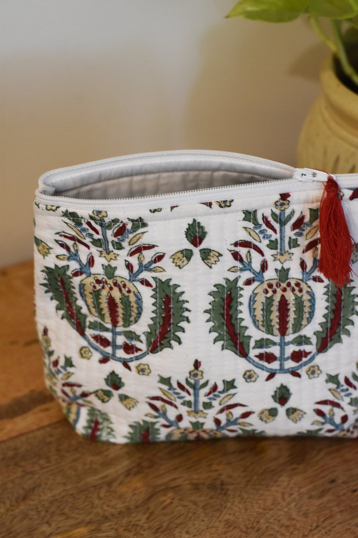 Quilted Small Pouch Bag White