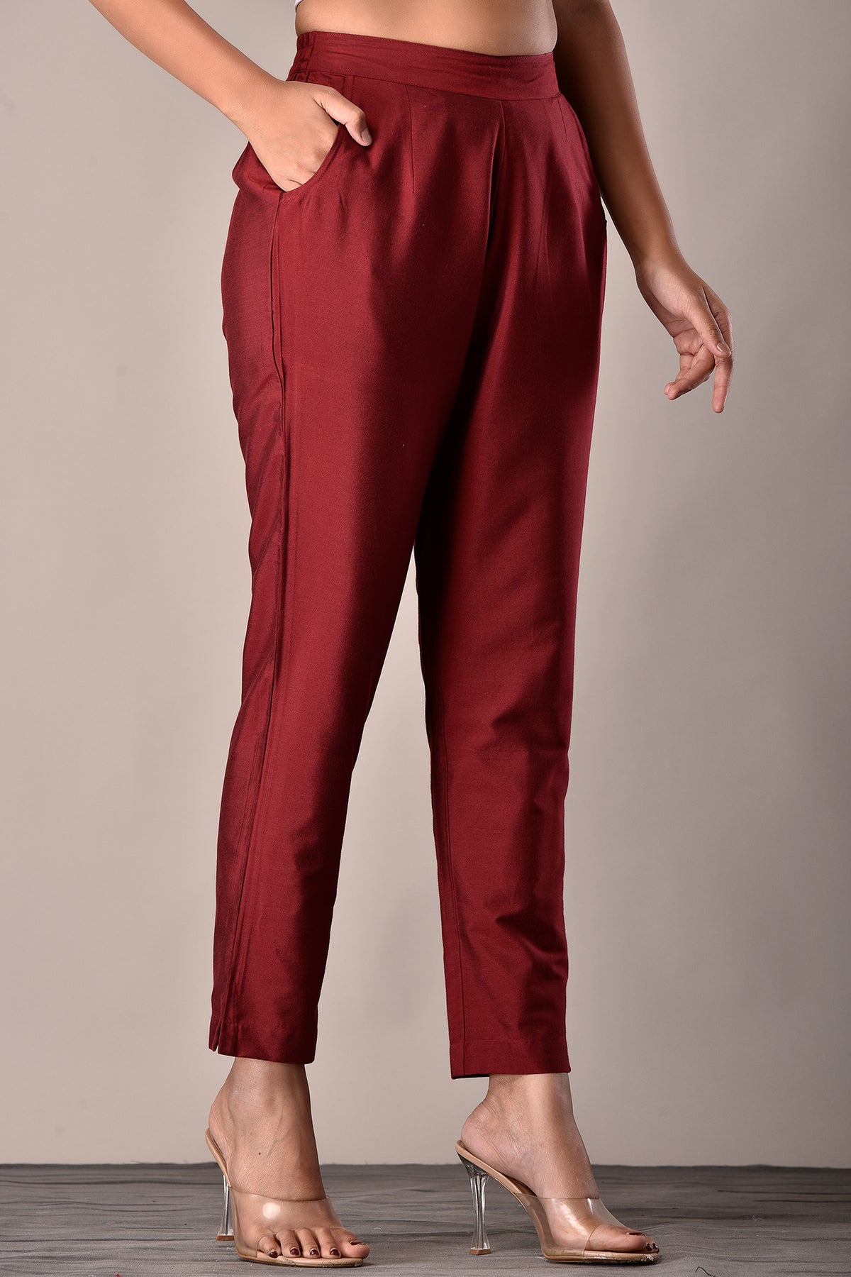 Viscose Blend Pant in Deep Red