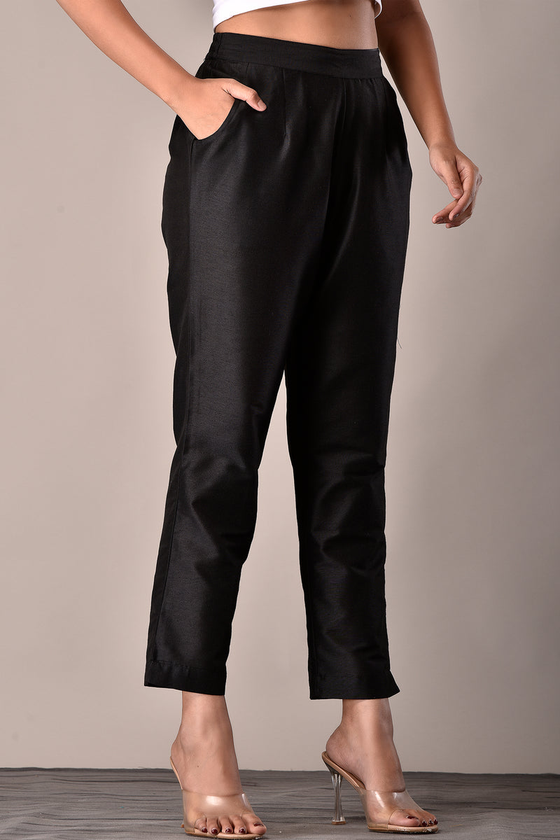 Viscose Blend Pant in Black