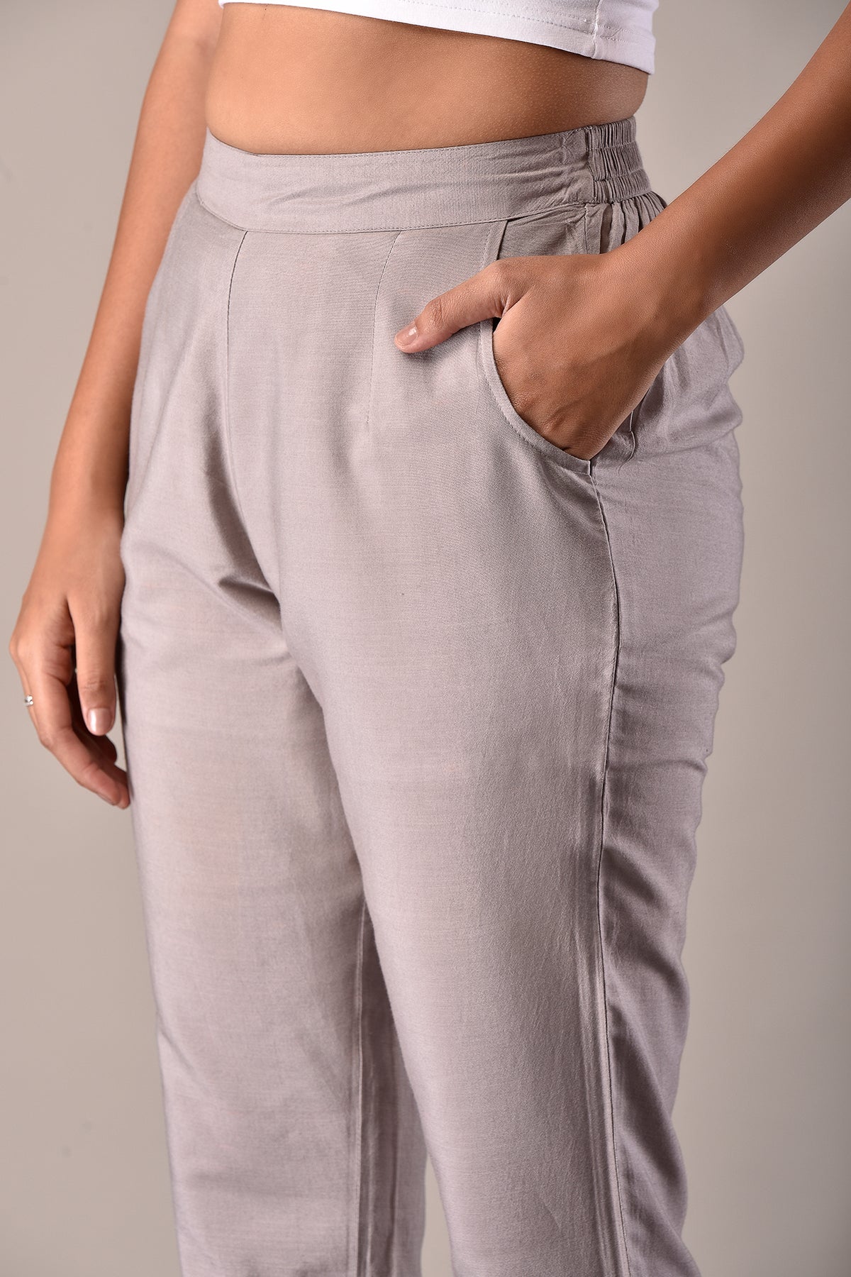 Viscose Blend Pant in Light Grey