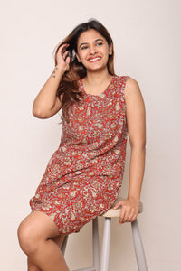 Short Shift Dress in Bagru Printed Cotton Red