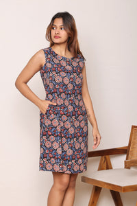 Short Shift Dress in Bagru Printed Cotton Indigo