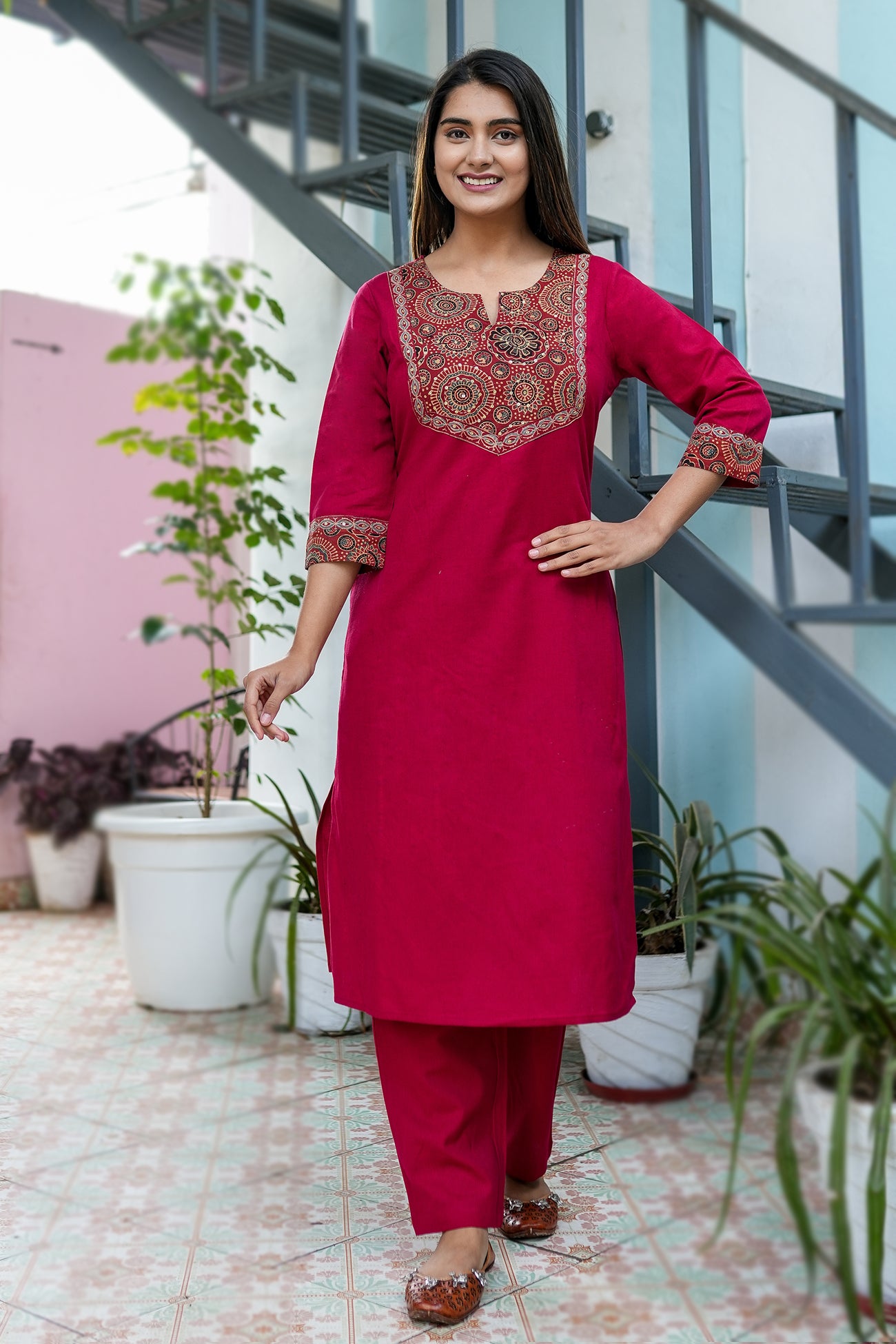Women's Straight Red Cotton Kurti - Apsara Fashion