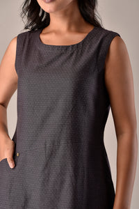 Women's Short Shift Dress in Charcoal Handloom Cotton