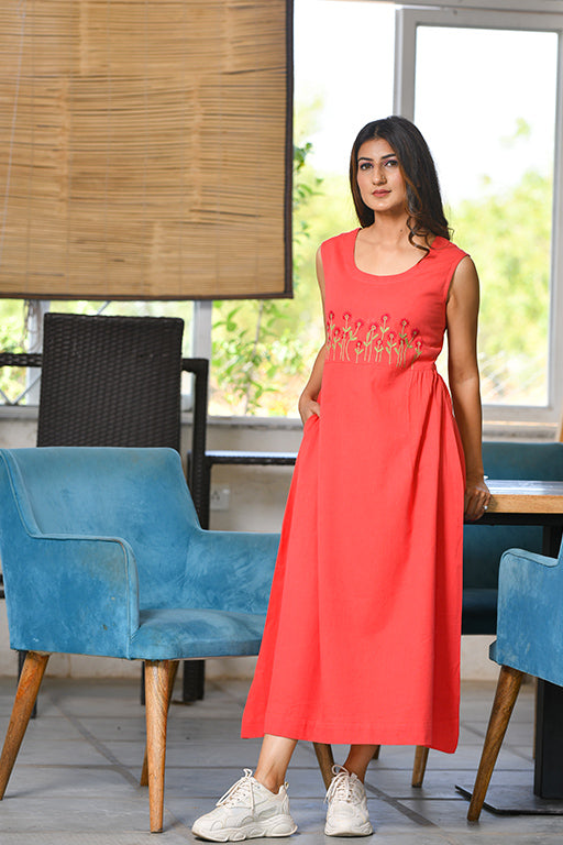 Sleeveless Dress in Cotton Linen with Hand Embroidery Indirookh