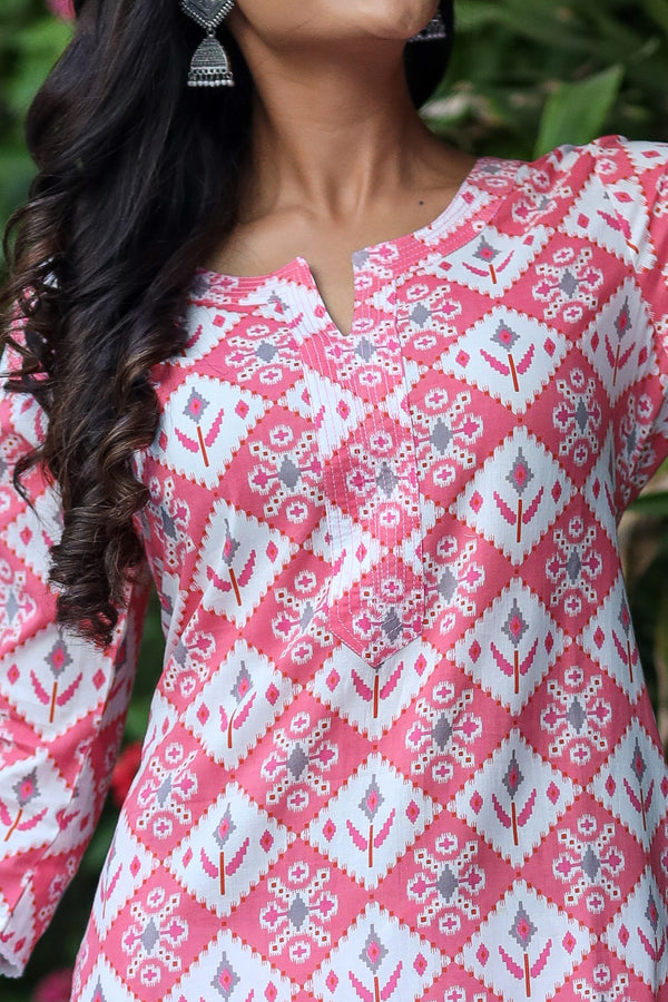 Pink Straight Kurta with Stitch Details