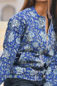 Printed Zippered Jacket with Sleeve Blue